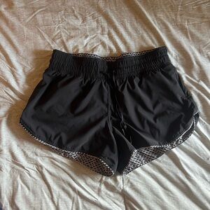 Lululemon reversible shorts size 8